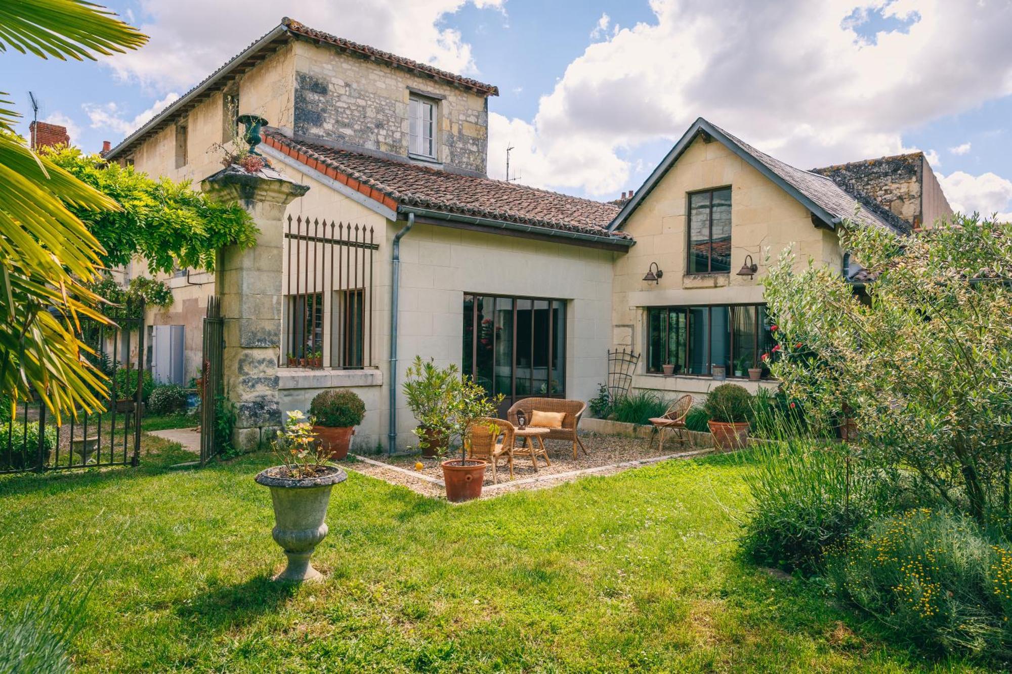 Hotel Le Prieure Sainte Croix Loudun Zewnętrze zdjęcie