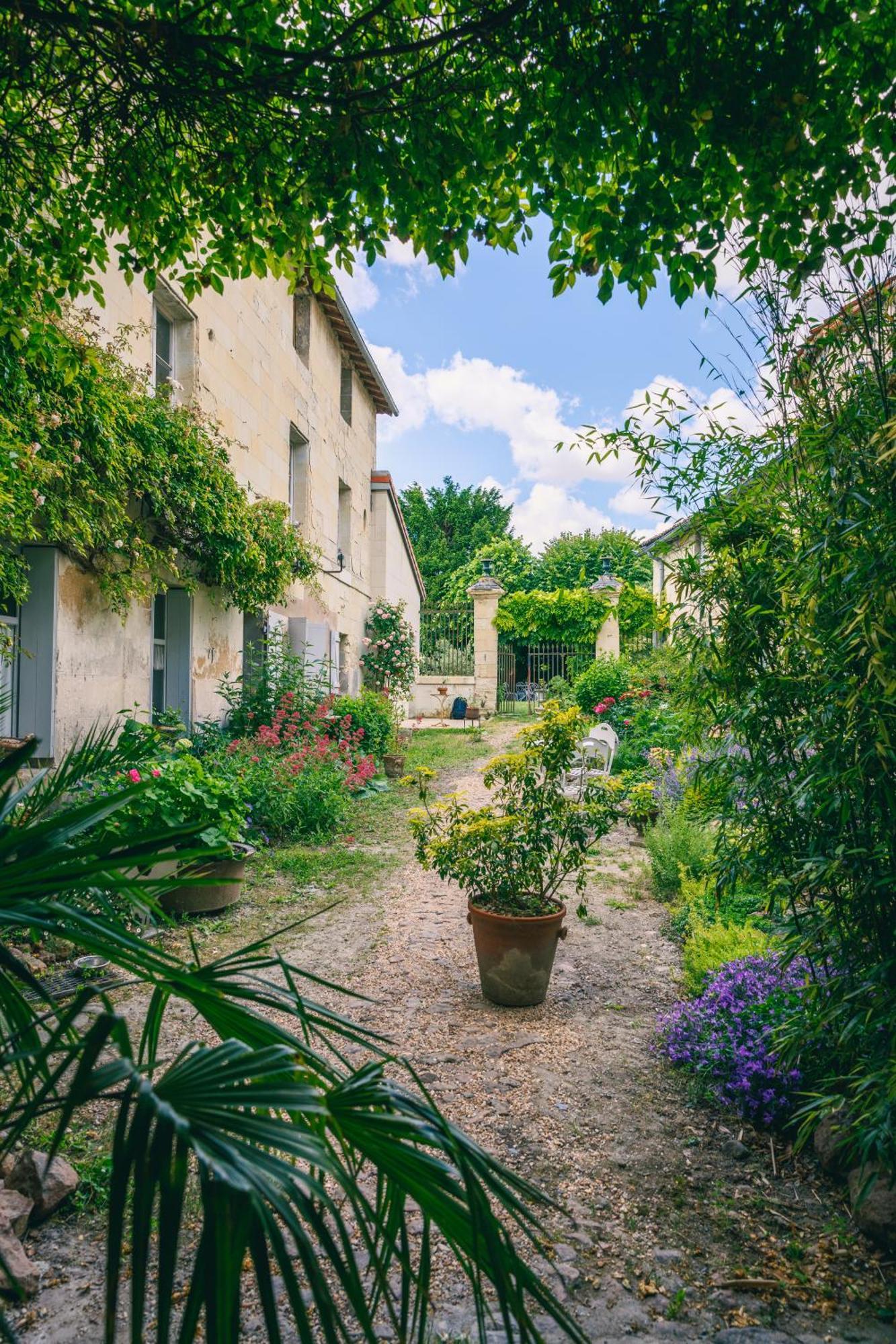 Hotel Le Prieure Sainte Croix Loudun Zewnętrze zdjęcie