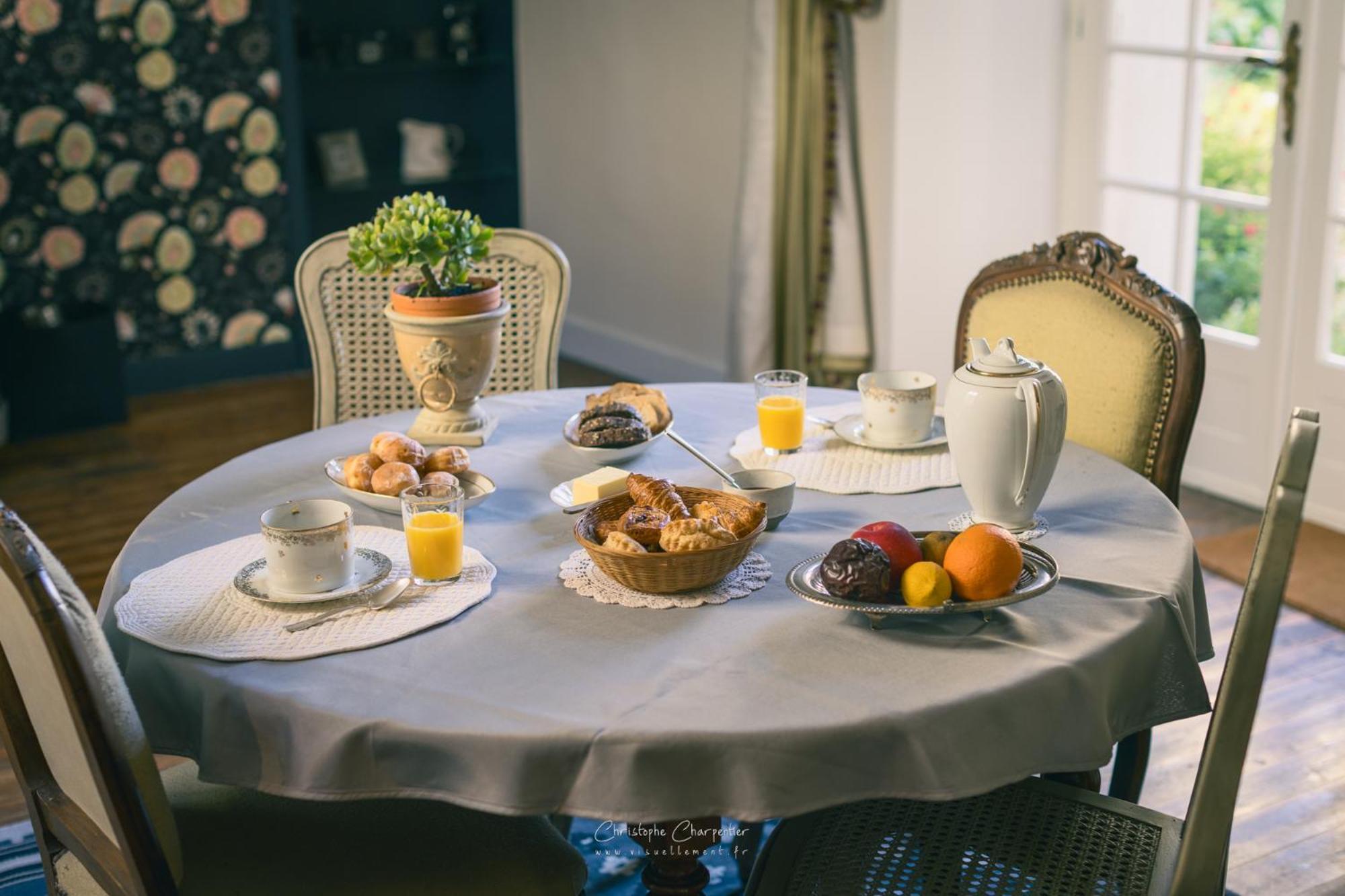 Hotel Le Prieure Sainte Croix Loudun Zewnętrze zdjęcie