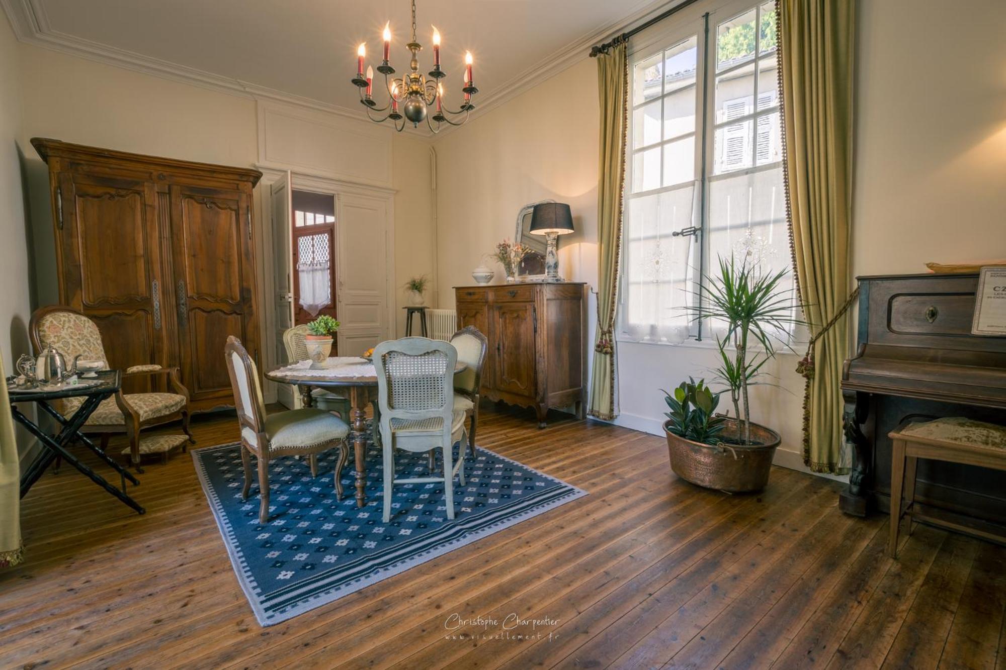 Hotel Le Prieure Sainte Croix Loudun Zewnętrze zdjęcie